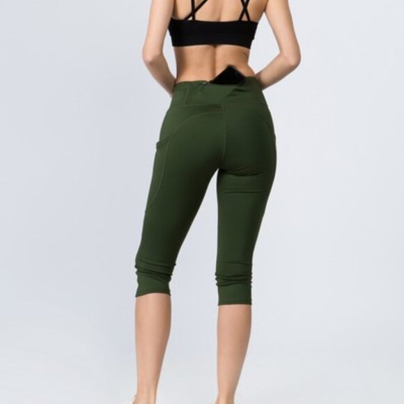 All about POCKETS Yoga capri Leggings Workout - Picture 2 of 6